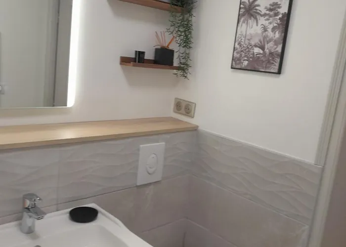 Le Mediterraneo شقة